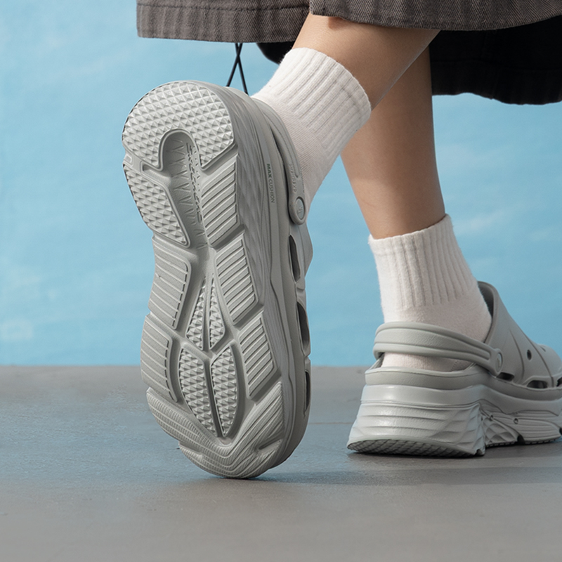 Skechers Women's Shoes for Out - đánh giá và giá Women Shoes Skechers