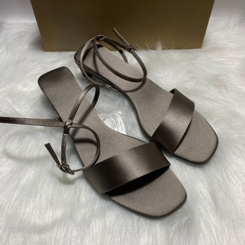 Luxury Satin Ankle Strap Low H - đánh giá và giá Women Shoes Brand