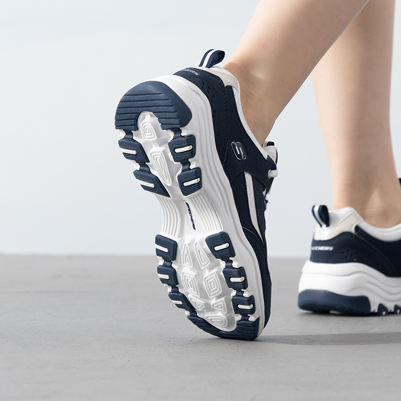 Skechers Women's Shoes D'Lites - đánh giá và giá Women Shoes Skechers