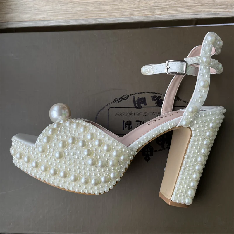 Luxury Brand Women's Shoes Ful - đánh giá và giá Women Shoes Brand