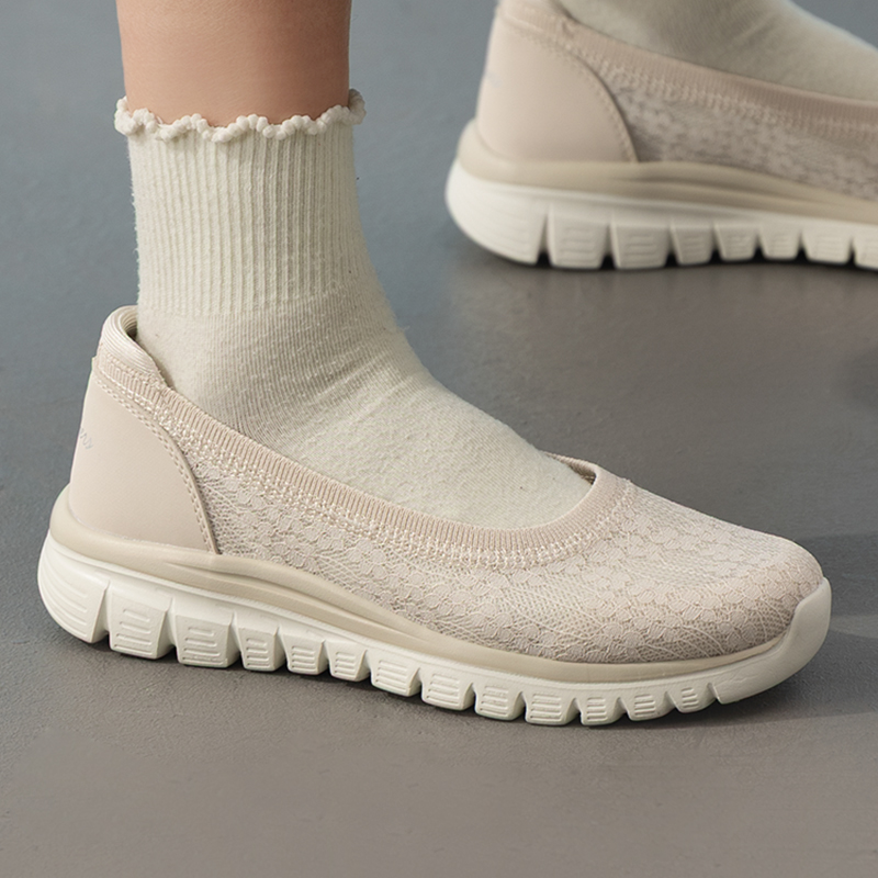 Skechers Women's Sneakers Slip - đánh giá và giá Women Shoes Skechers